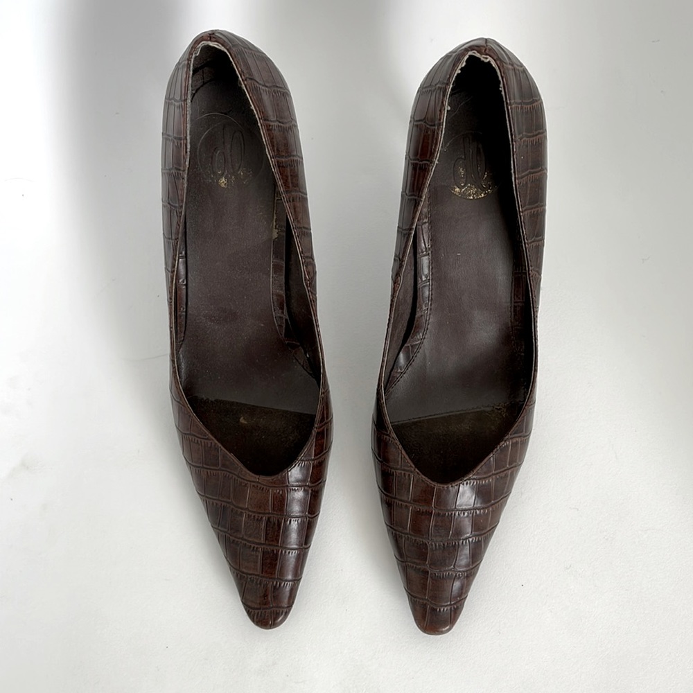 Donna Lawrence Snakeskin Pointy Heels